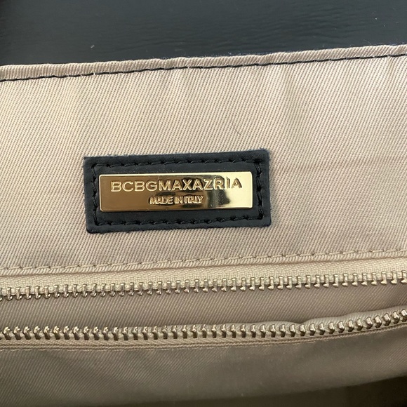 BCBG Maxazria Italian leather Backpack 🎒 VGUC. - Picture 3 of 7